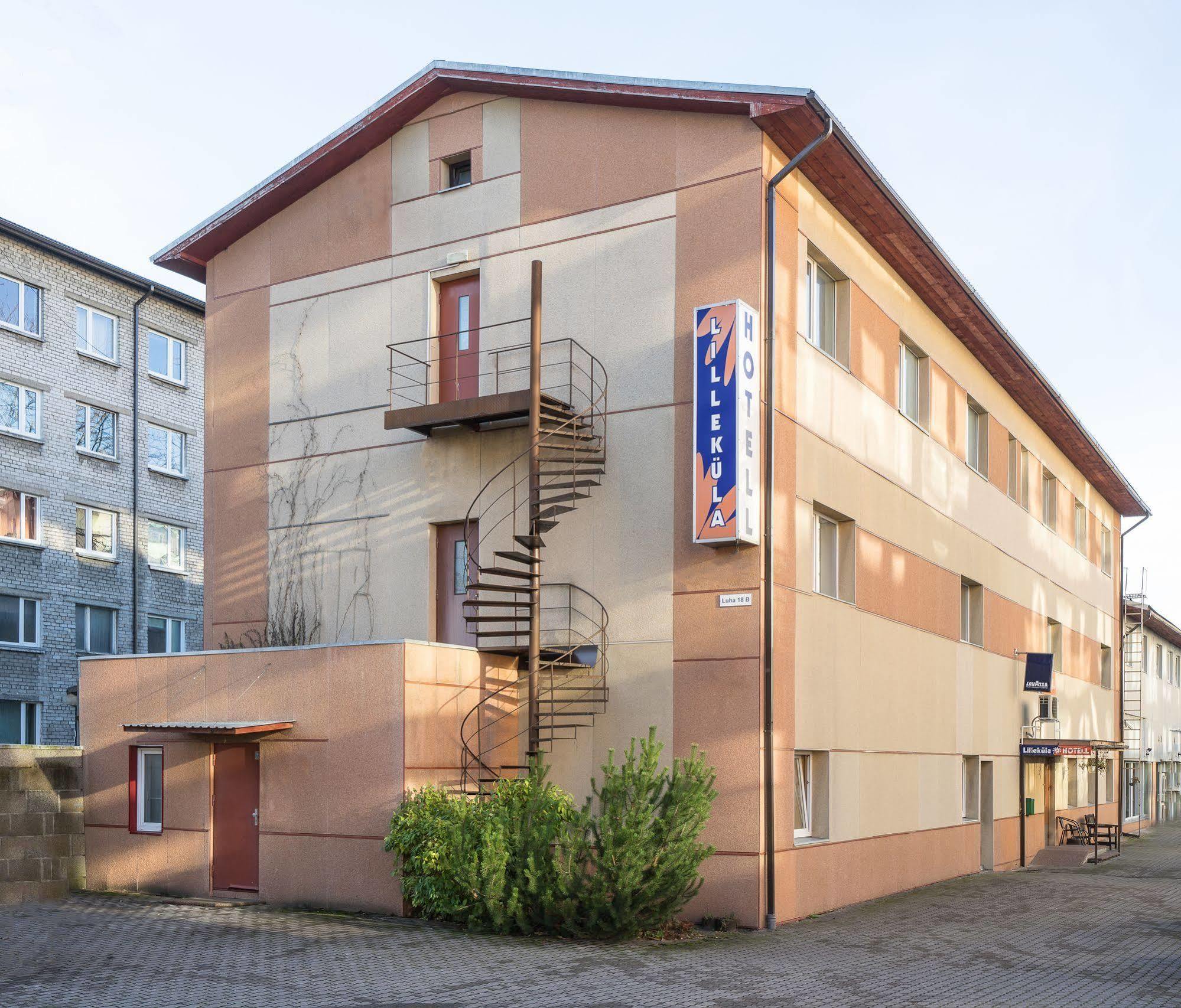 Lillekuela Hotel Tallinn Exterior photo